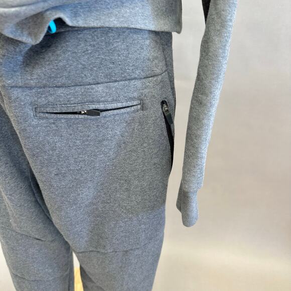 Tuxy Suit Men's Gray/Black Jumpsuit One Piece Hoodie Sweatsuit Size Large - Picture 11 of 16